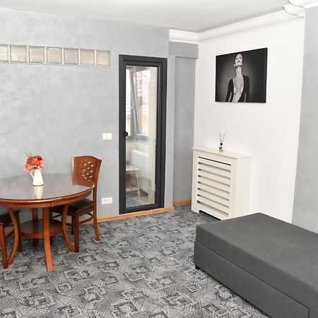 Apartament Luxury - Promenada Mall Craiova Esterno foto