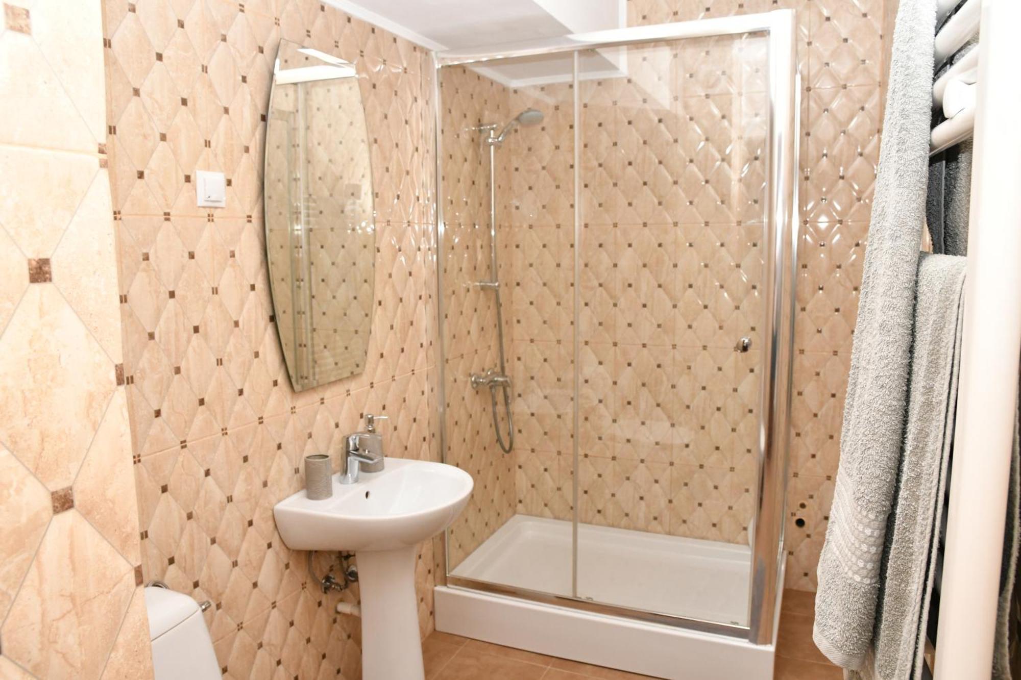 Apartament Luxury - Promenada Mall Craiova Esterno foto